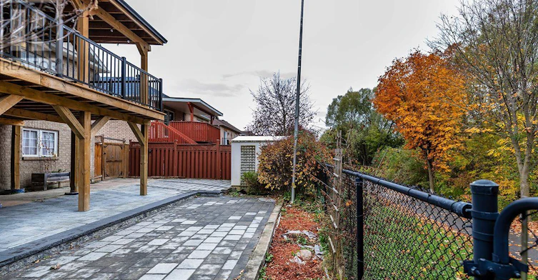 LOWER-14 Arnold Crescent, Whitby, ON, L1M 1J1 - 24