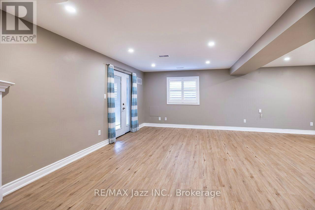 LOWER-14 Arnold Crescent, Whitby, ON, L1M 1J1 - 14