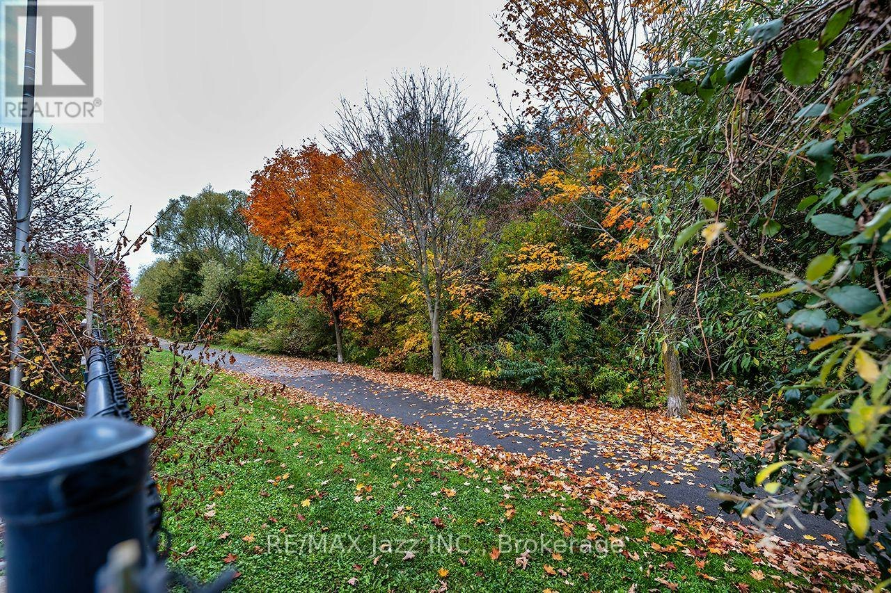 LOWER-14 Arnold Crescent, Whitby, ON, L1M 1J1 - 26