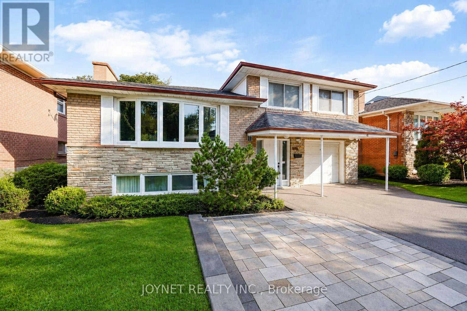 42 Brucedale Crescent, Toronto, ON, M2K 2C7 - 2