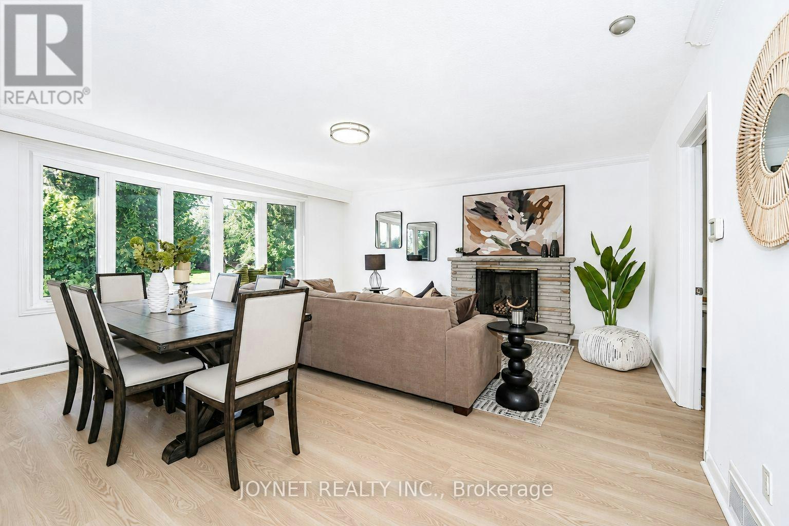 42 Brucedale Crescent, Toronto, ON, M2K 2C7 - 14