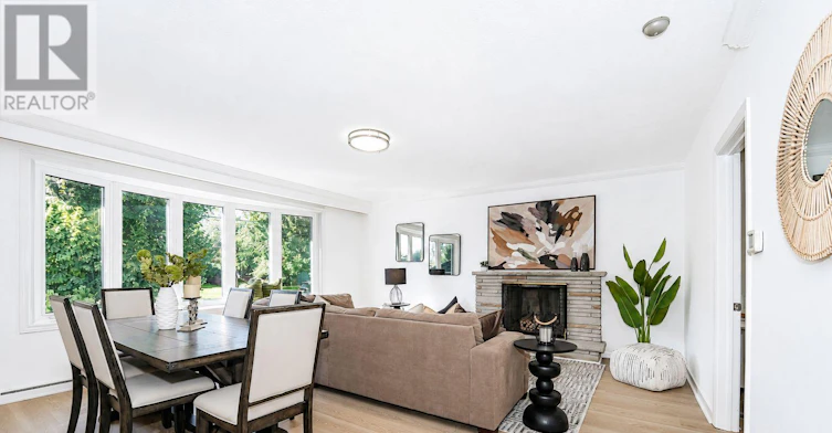 42 Brucedale Crescent, Toronto, ON, M2K 2C7 - 14