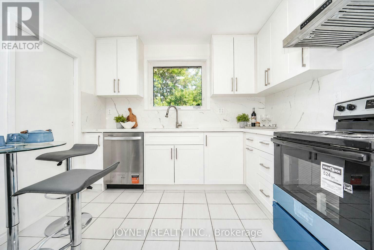 42 Brucedale Crescent, Toronto, ON, M2K 2C7 - 21