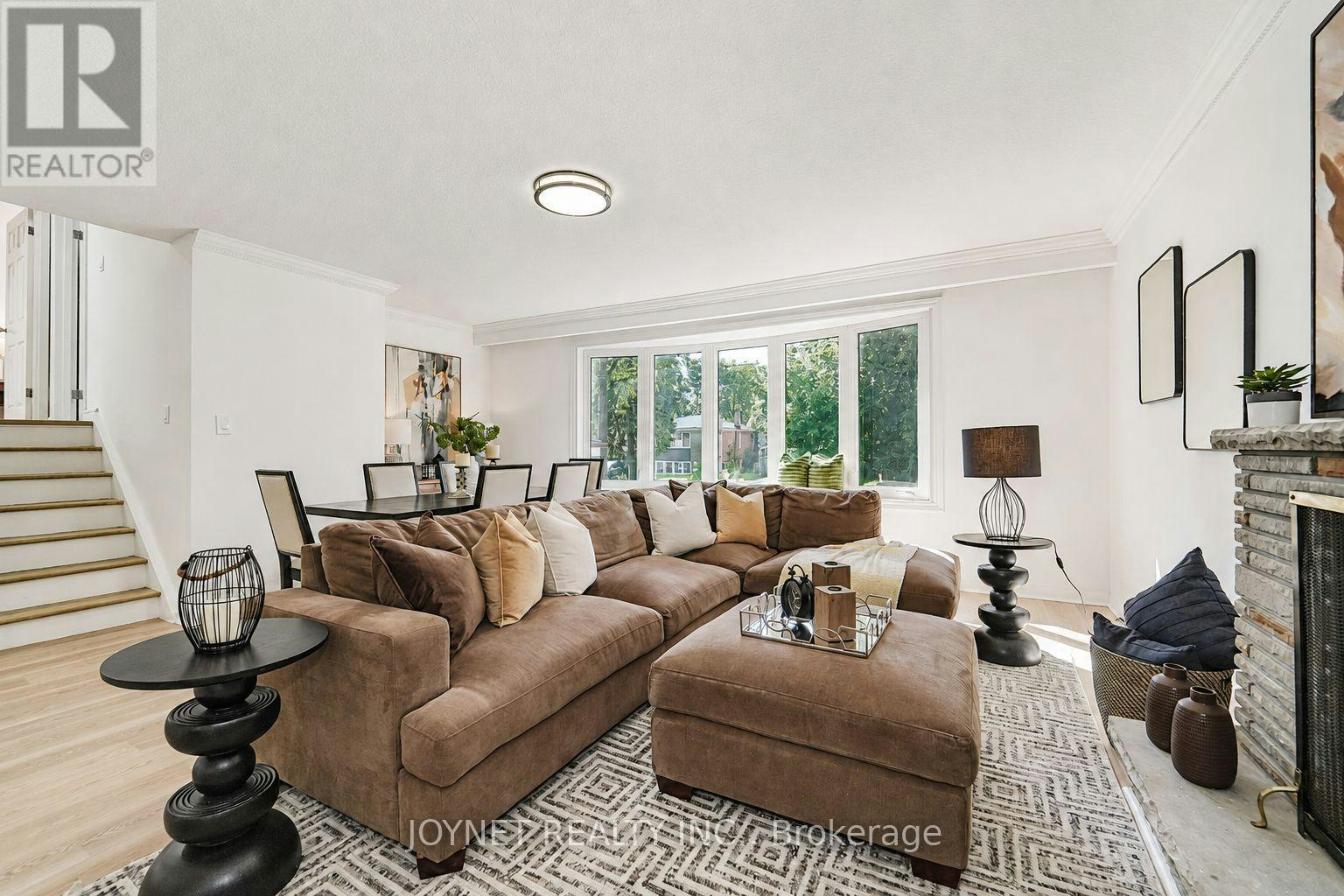 42 Brucedale Crescent, Toronto, ON, M2K 2C7 - 12