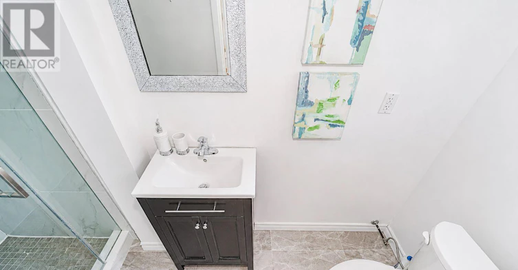 42 Brucedale Crescent, Toronto, ON, M2K 2C7 - 10