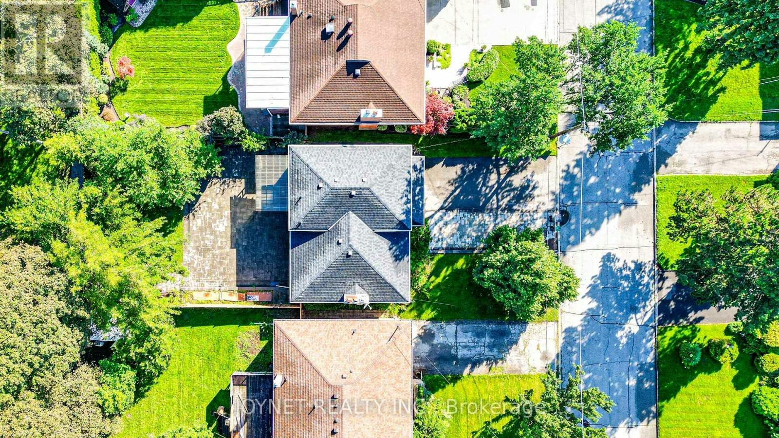 42 Brucedale Crescent, Toronto, ON, M2K 2C7 - 37