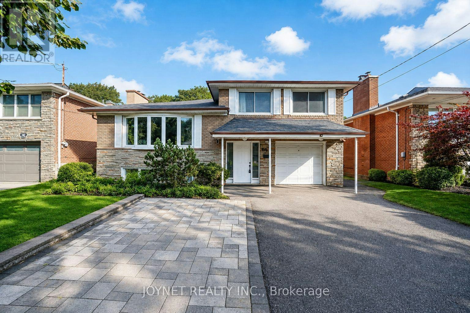 42 Brucedale Crescent, Toronto, ON, M2K 2C7
