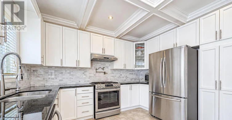18 Ira Lane, Whitchurch-Stouffville, ON, L4A 1S3 - 9