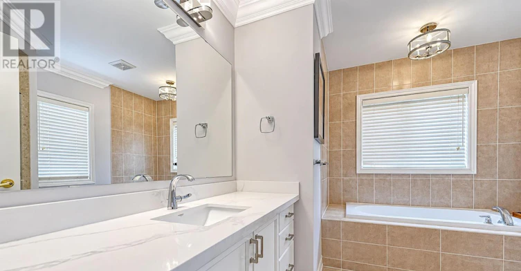 18 Ira Lane, Whitchurch-Stouffville, ON, L4A 1S3 - 17