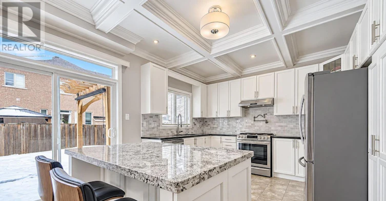 18 Ira Lane, Whitchurch-Stouffville, ON, L4A 1S3 - 11