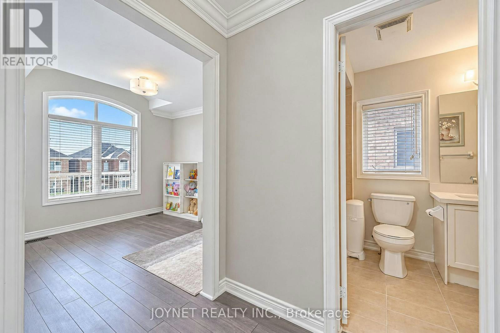 18 Ira Lane, Whitchurch-Stouffville, ON, L4A 1S3 - 22