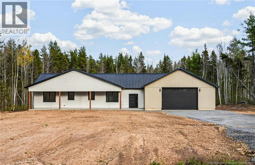 64 Maefield Street, Lower Coverdale, NB, E1J 0B1