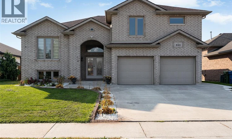 859 Southwood Drive