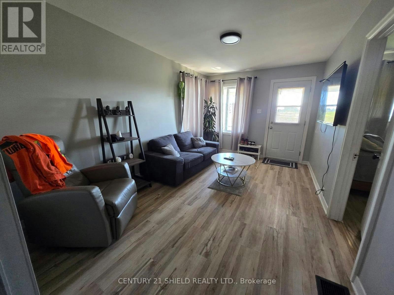 48 Danis Street, Cornwall, ON, K6H 5G2 - 2