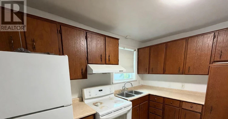 58 Abitibi Avenue, Toronto, ON, M2M 2V4 - 9