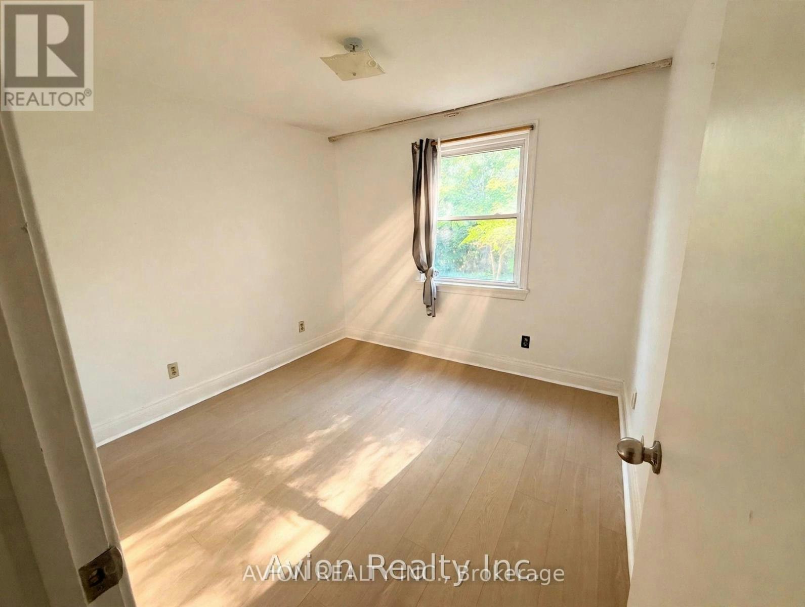 58 Abitibi Avenue, Toronto, ON, M2M 2V4 - 13