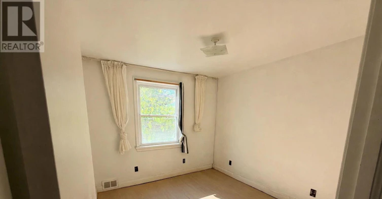 58 Abitibi Avenue, Toronto, ON, M2M 2V4 - 12
