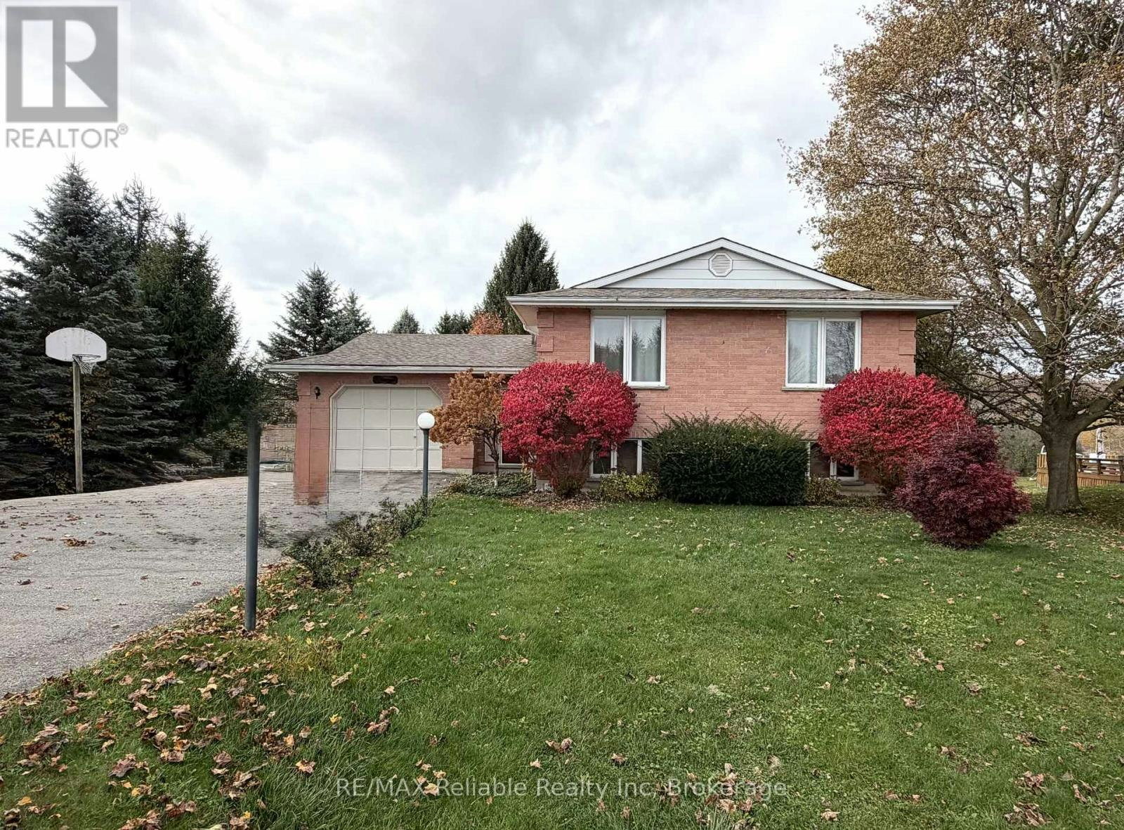25 Jordan Drive, Wingham, ON, N0G 1E0
