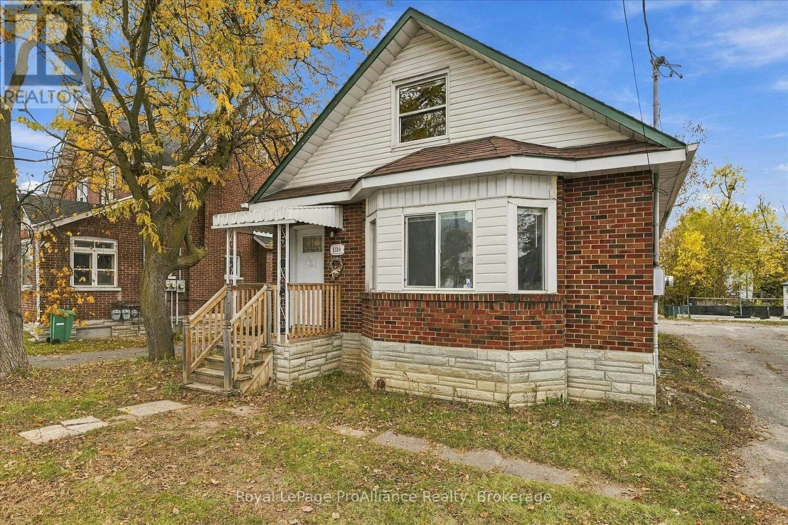 1310 Clonsilla Avenue, Peterborough, ON, K9J 5Z2 - 38