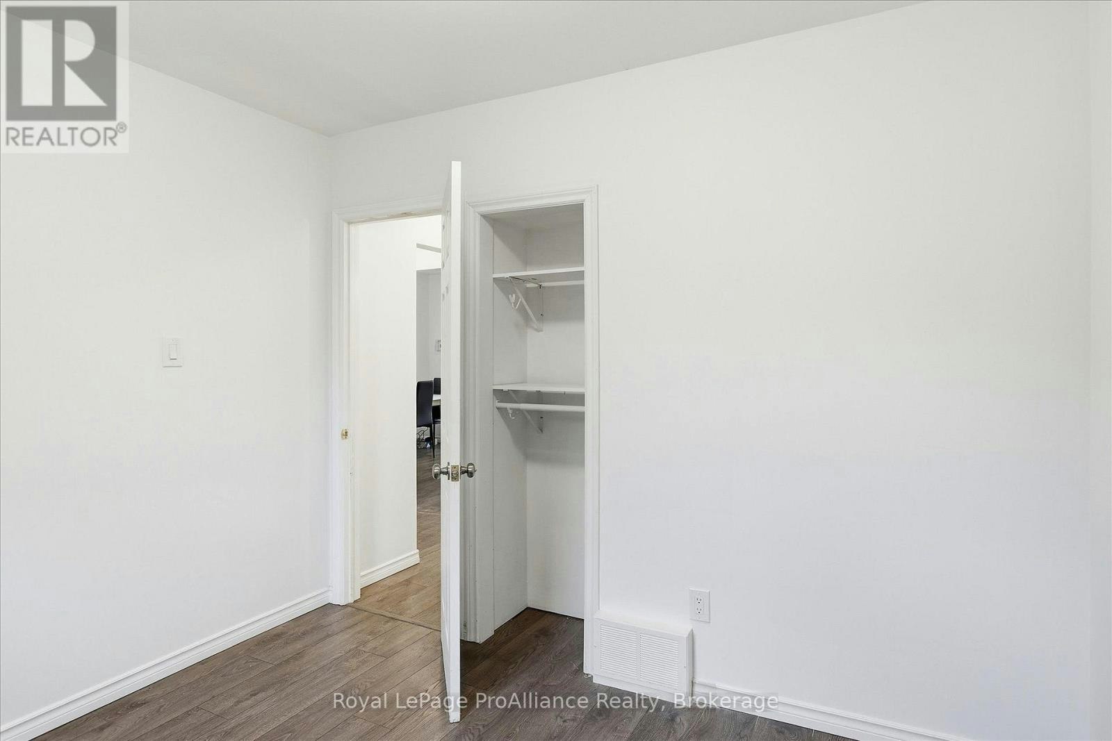 1310 Clonsilla Avenue, Peterborough, ON, K9J 5Z2 - 25