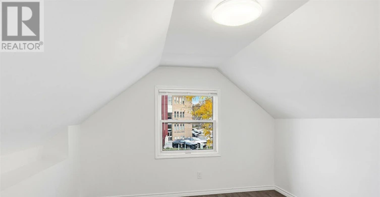 1310 Clonsilla Avenue, Peterborough, ON, K9J 5Z2 - 33