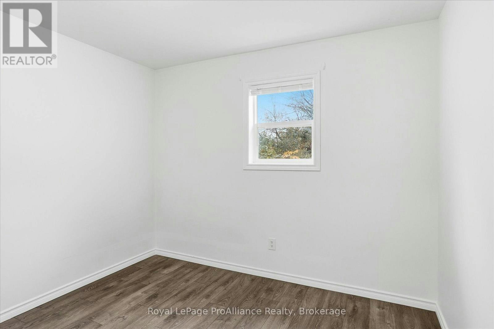 1310 Clonsilla Avenue, Peterborough, ON, K9J 5Z2 - 24