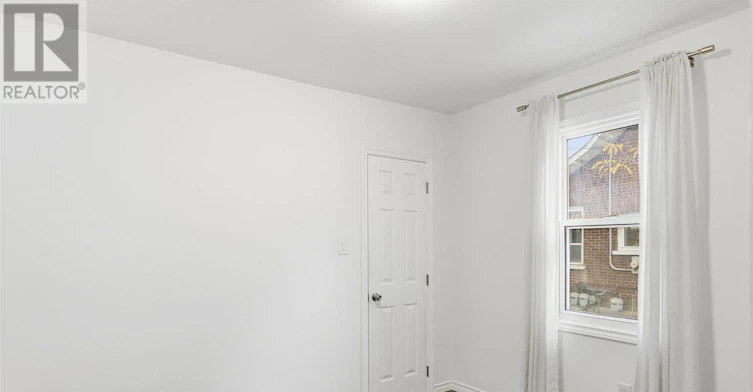 1310 Clonsilla Avenue, Peterborough, ON, K9J 5Z2 - 20