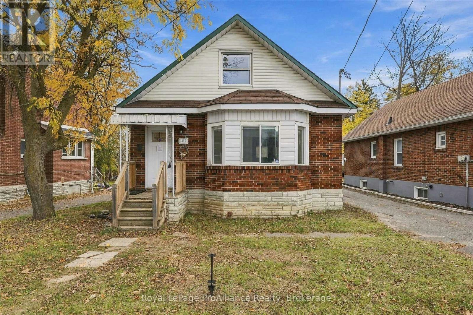 1310 Clonsilla Avenue, Peterborough, ON, K9J 5Z2 - 39
