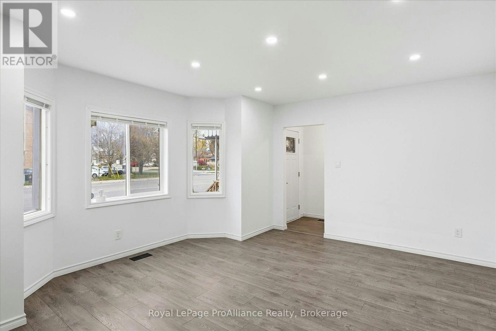 1310 Clonsilla Avenue, Peterborough, ON, K9J 5Z2 - 9