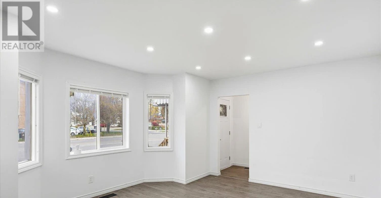 1310 Clonsilla Avenue, Peterborough, ON, K9J 5Z2 - 9