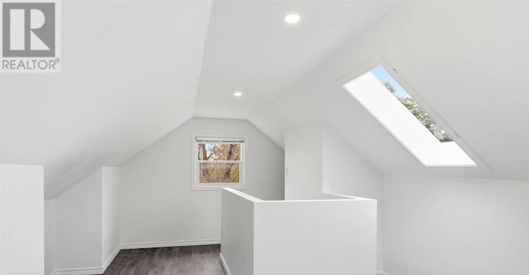 1310 Clonsilla Avenue, Peterborough, ON, K9J 5Z2 - 27