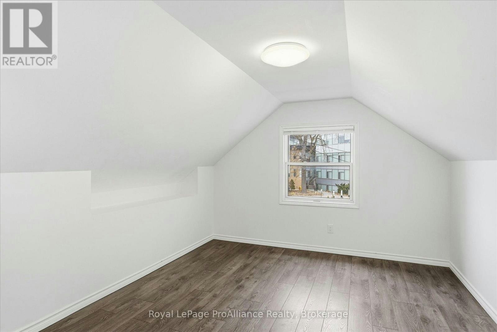 1310 Clonsilla Avenue, Peterborough, ON, K9J 5Z2 - 35
