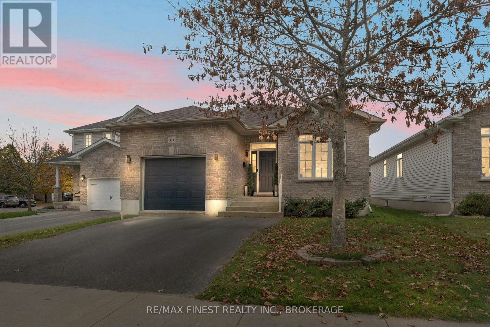 995 Swanfield Street, Kingston, ON, K7M 0A6