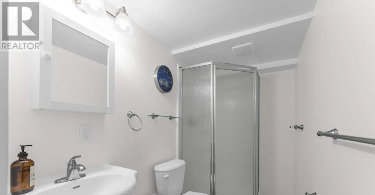995 Swanfield Street, Kingston, ON, K7M 0A6 - 27