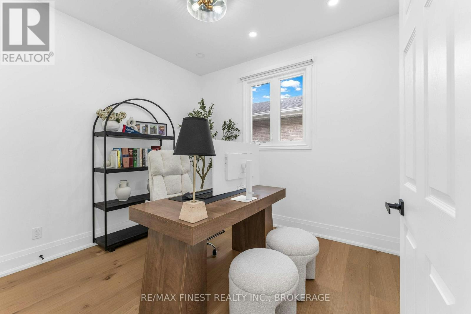 995 Swanfield Street, Kingston, ON, K7M 0A6 - 14