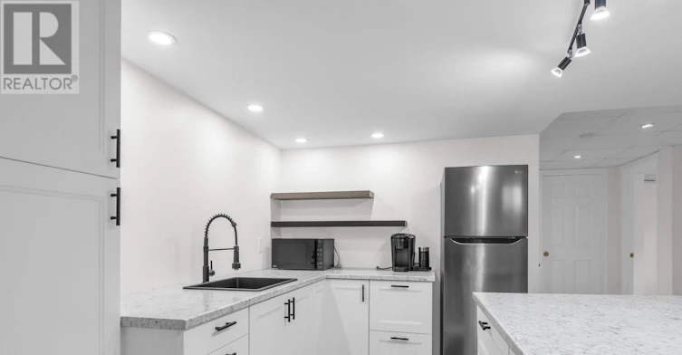 995 Swanfield Street, Kingston, ON, K7M 0A6 - 22