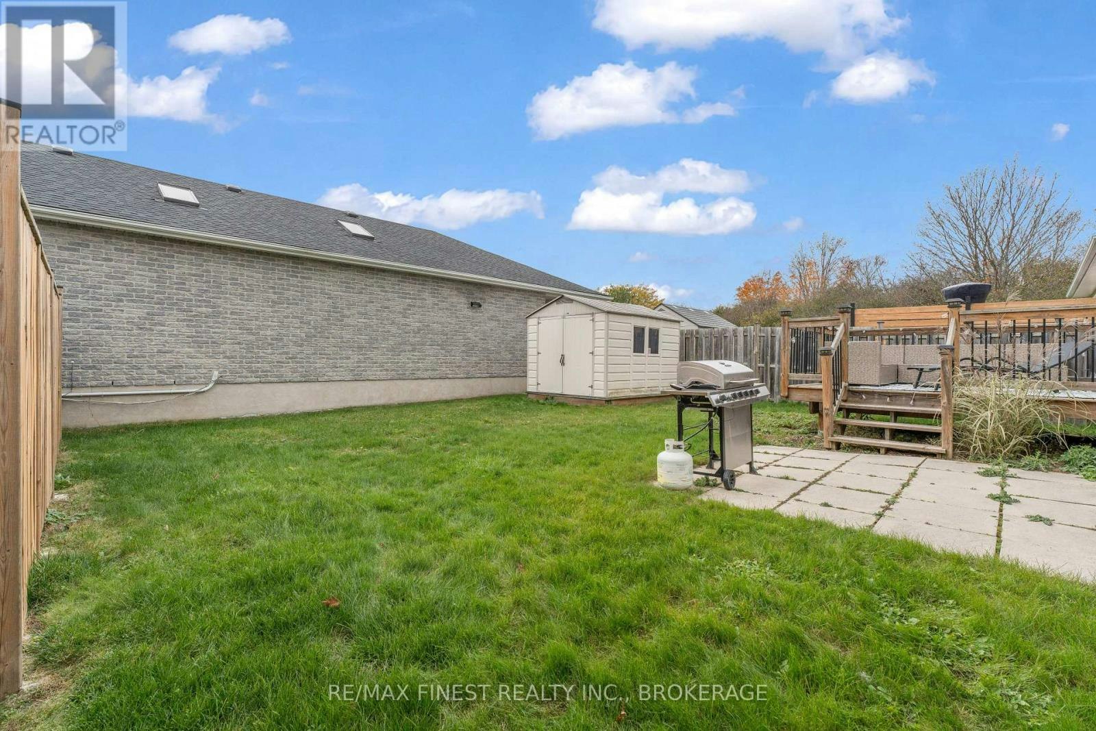 995 Swanfield Street, Kingston, ON, K7M 0A6 - 35