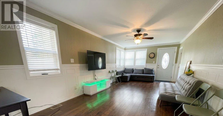 48 49th Street N, Wasaga Beach, ON, L9Z 1Y1 - 2