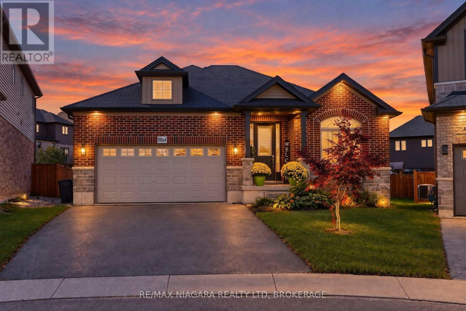 5064 Connor Drive, Lincoln, ON, L3J 0S1