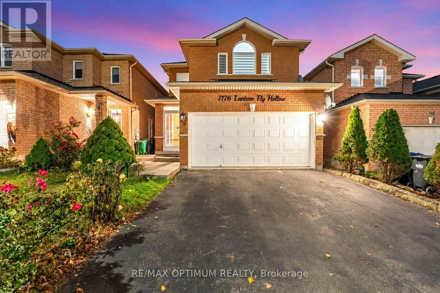 7176 Lantern Fly Hollow, Mississauga, ON, L5W 1L6
