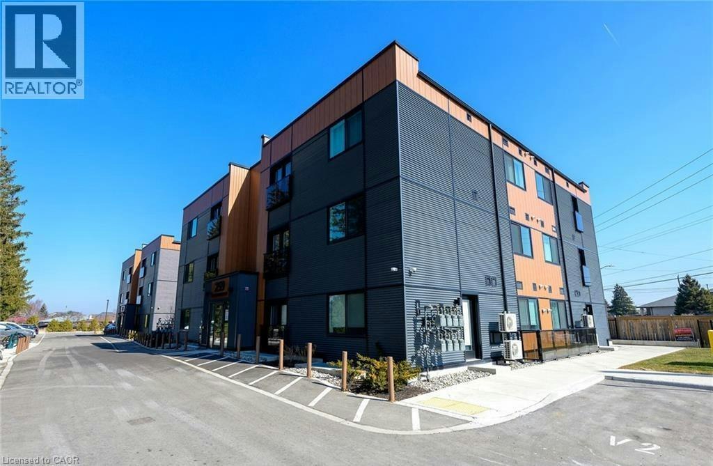 303-261 King Street E, Hamilton, ON, L8N 1B9 - 3