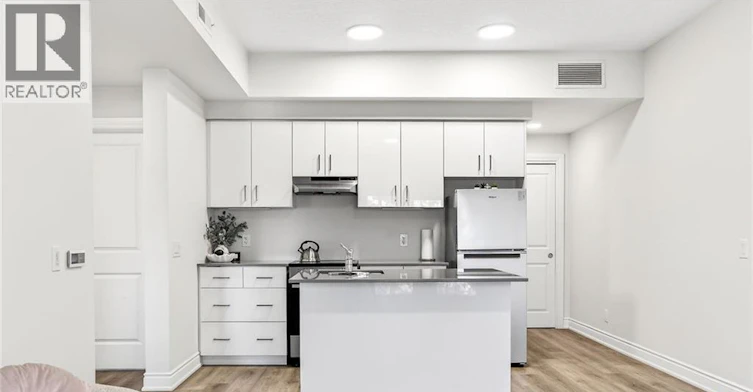 303-261 King Street E, Hamilton, ON, L8N 1B9 - 10