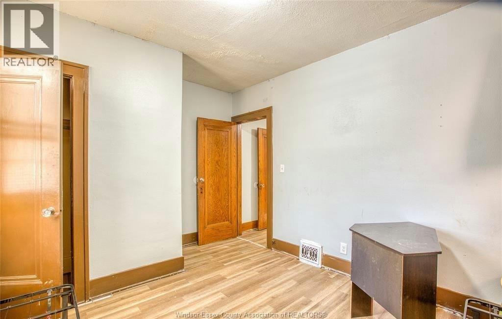 UPPER-478 Rosedale Avenue, Windsor, ON, N8X 1X6 - 6
