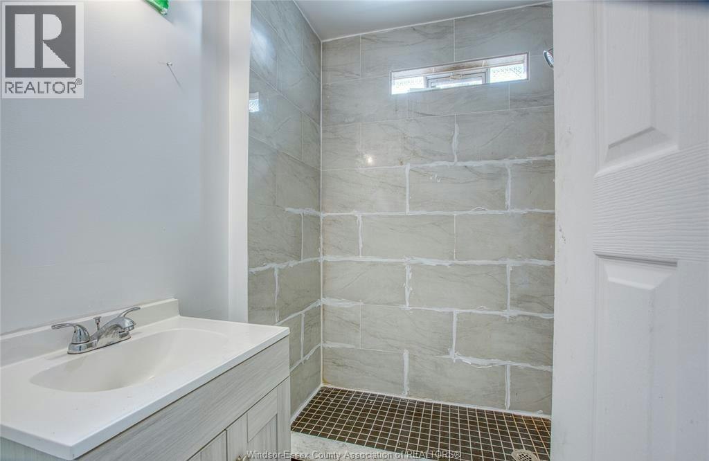 UPPER-478 Rosedale Avenue, Windsor, ON, N8X 1X6 - 10