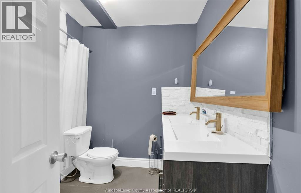 3484 Peter Street, Windsor, ON, N9C 1J3 - 18