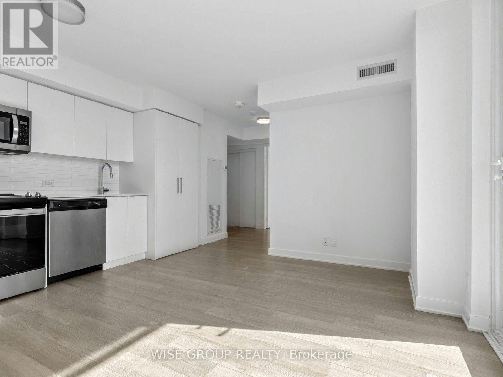 1108-18 Tretti Way, Toronto, ON, M3H 0E4 - 3