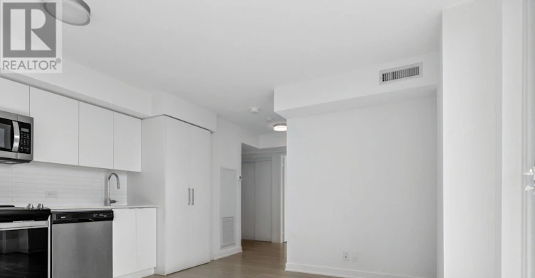 1108-18 Tretti Way, Toronto, ON, M3H 0E4 - 3