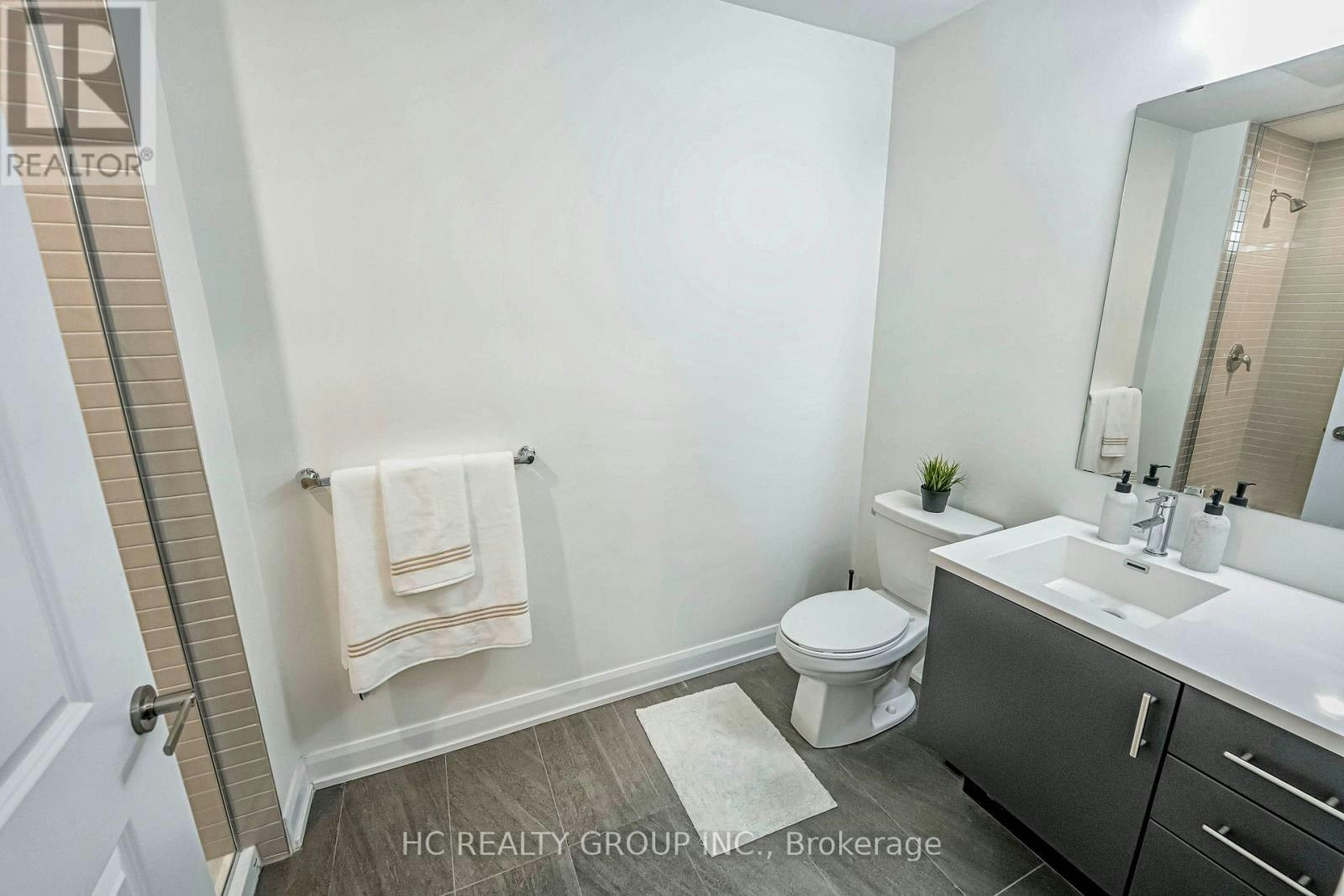 302-3220 William Coltson Ave Avenue E, Oakville, ON, L6H 7X9 - 24