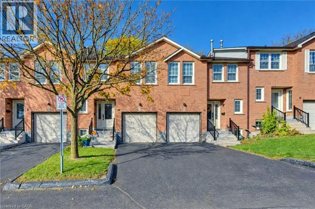 10-375 Holiday Inn Drive, Cambridge, ON, N3C 3P6