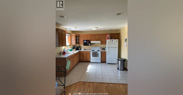 LOWER-4708 Lavender, Windsor, ON, N9G 3A6 - 2
